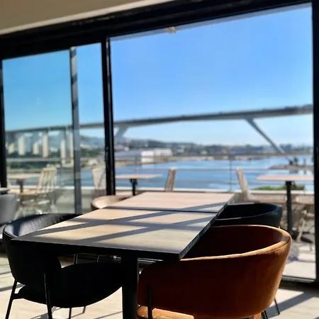 Hotel Golden Tulip Hotel & Rooftop Martigues Provence Martigues