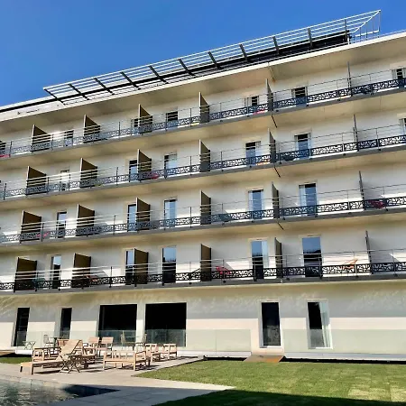 Golden Tulip Hotel & Rooftop Martigues Provence Hotel 4*