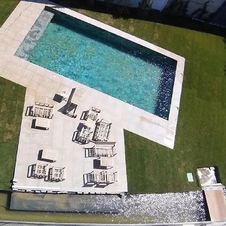 Golden Tulip Hotel & Rooftop Martigues Provence