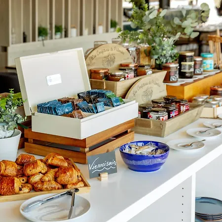 Golden Tulip Hotel & Rooftop Martigues Provence